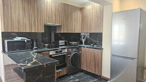 1 bedroom, soundproofing - 38 LCA - Stay Van Gogh Apartment (Larnaca)