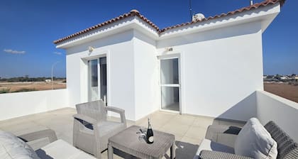 55 ATH - Stay Villa Harsha