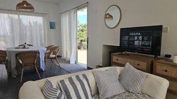 3 bedrooms, soundproofing