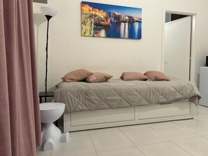 1 Schlafzimmer, Bügeleisen/Bügelbrett, WLAN, Bettwäsche