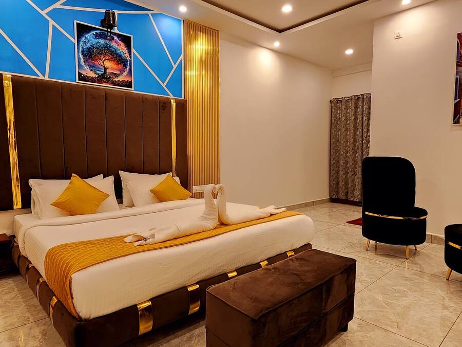 Habitación Deluxe doble, balcón, vistas a la ciudad | Wifi gratis