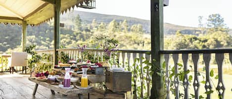 Petit déjeuner continental compris tous les jours