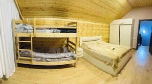 2 室のベッドルーム、WiFi