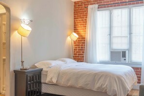 1 室のベッドルーム、WiFi、ベッドシーツ