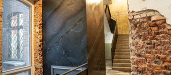 180sqm penthouse for up to 11 people - central