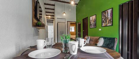 تناول الطعام