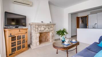 Apartment | Living area