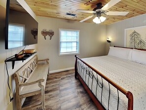 3 chambres, fer et planche à repasser, accès Internet, draps fournis