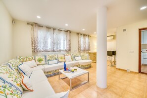 House | Living room