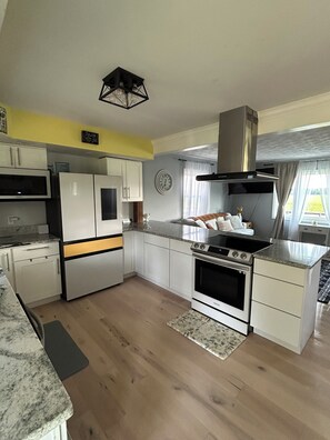 Microwave, stovetop, dishwasher