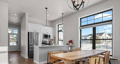 New Construction Condo in Egg Harbor with Community Pool, Hot tub, Gym