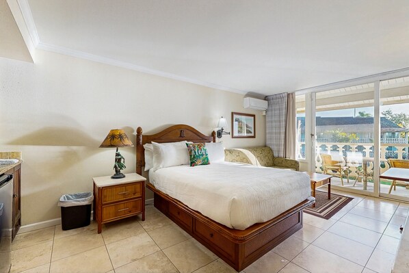 Silitysrauta/-lauta, Wi-Fi, vuodevaatteet