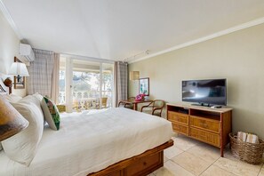 Silitysrauta/-lauta, Wi-Fi, vuodevaatteet