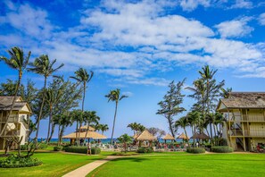 Exterior - Third floor resort studio - ocean-view lanai - steps to beachside pool, hot tub (Kapaa)