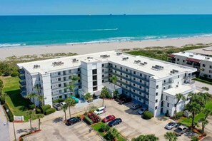 Exterior - Sea Breeze Escape - CW310 (Cape Canaveral)