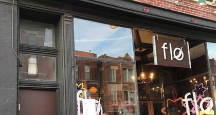 Spacious loft in the heart of West Town, Noble Square Chicago