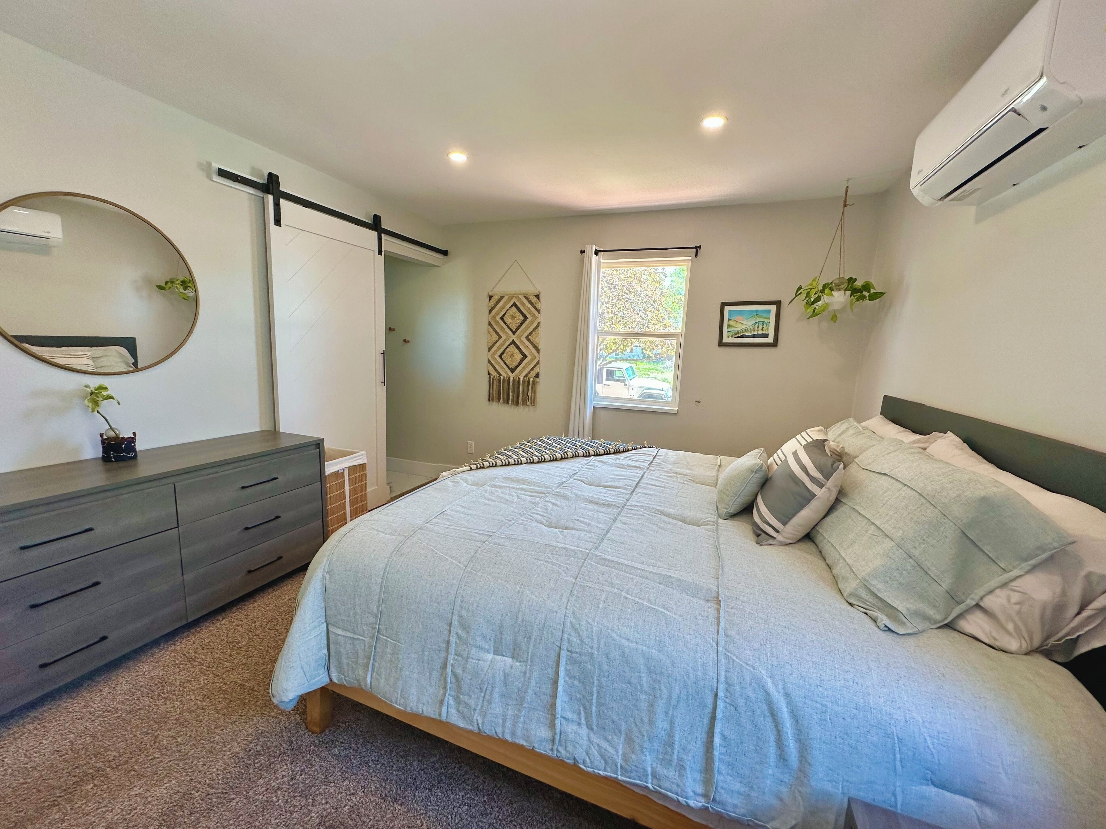 Charming 3br In-town Cortez Home W/ Sauna & Mesa Views  Family & Pet-friendly - Cortez, CO