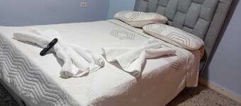 Comfortable 1-bedroom house in welcoming Barranquilla with AC