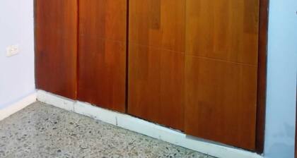 Comfortable 1-bedroom house in welcoming Barranquilla with AC