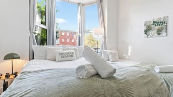 1 bedroom, desk, iron/ironing board, travel cot