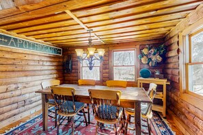 تناول الطعام