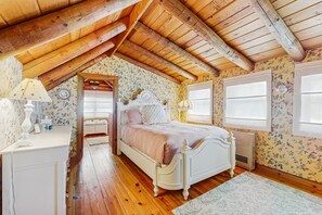 3 chambres, fer et planche à repasser, accès à Internet, literie fournie