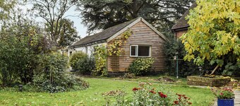 Brooklands Farm Cottage