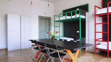 Iron/ironing board, free WiFi