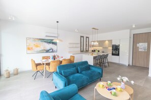 Villa, 3 Bedrooms, Private Pool, Garden View | Living room