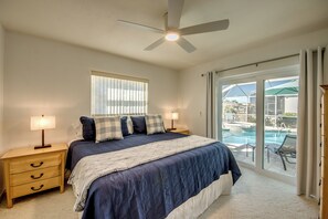 3 bedrooms, desk, travel cot, free WiFi