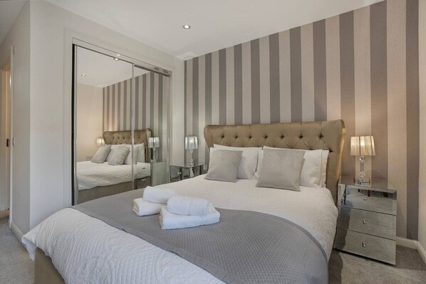 Desk, iron/ironing board, travel crib, free WiFi