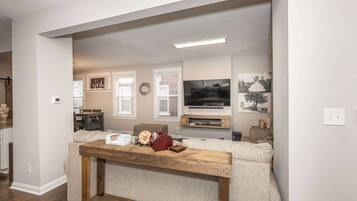 House, Multiple Beds, Kitchen, City View (Queen City Homestead) | Living area | 42-inch flat-screen TV with digital channels