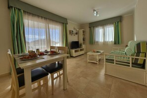 Dining - Calpe Seaview Apartment (Calp)