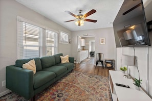 House, 2 Queen Beds, Patio, Garden View (The Cozy Bellows) | Living area | 42-inch flat-screen TV with digital channels