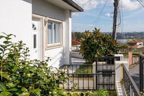 تفاصيل الفندق من الخارج