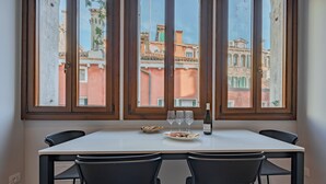 Luxury Apartment | Dapur peribadi