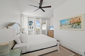 5 bedrooms, iron/ironing board, free WiFi, bed sheets