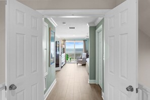 Interior - Summer Breeze: Beach and Bay Views, Community Pool, Pet Friendly, East End (St. George Island)