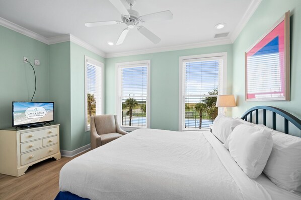 6 bedrooms, iron/ironing board, free WiFi, bed sheets