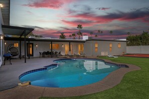 Outdoor pool - 6BR Scottsdale Oasis w/ Pool, Bball & Casita! (Scottsdale)