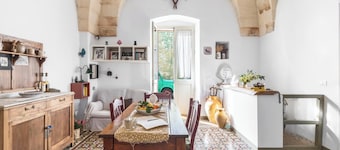 Casa Marugii - Quadrupla by BarbarHouse