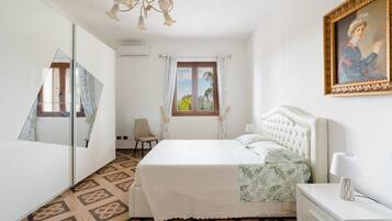 3 bedrooms, iron/ironing board, WiFi