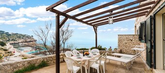 Villa Occhi sul Mare by BarbarHouse
