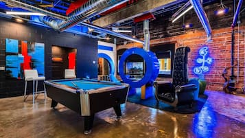 Spielezimmer