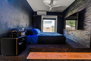 1 chambre, bureau, fer et planche Ă repasser, Wi-Fi