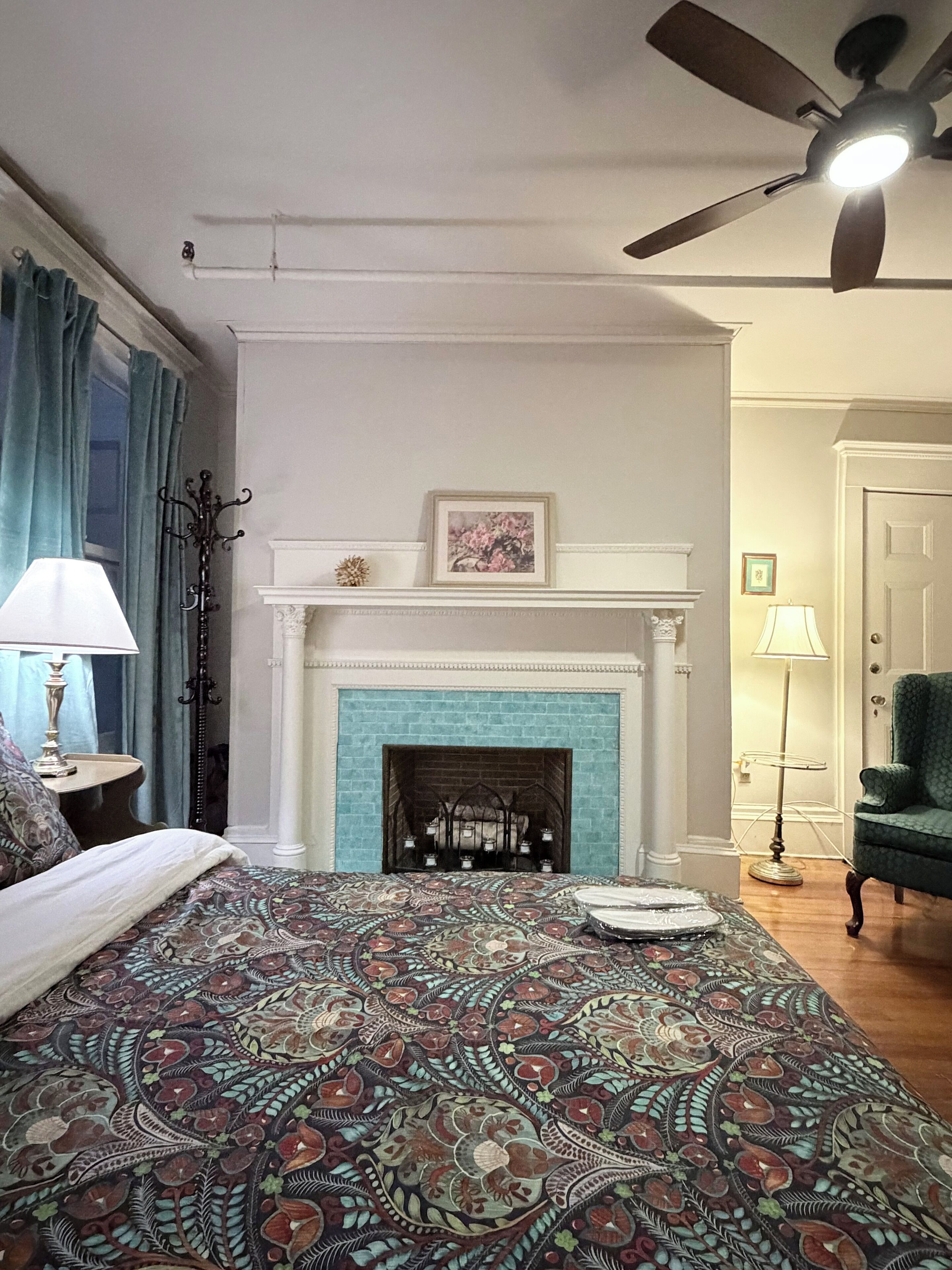 Rom – standard, 1 queensize-seng (Room 2) | Skrivebord, strykejern/-brett og wi-fi (inkludert)