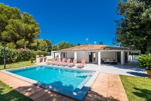 Ferienhaus | Pool | Innenpool, Außenpool