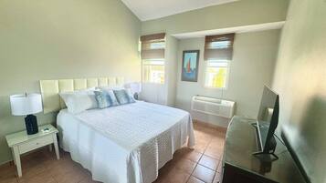 3 間睡房、熨斗/熨衫板、可攜式嬰兒床、免費 Wi-Fi