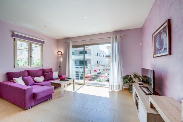 House | Living room