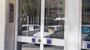 Uklassifisert bilde, 3 av 32, knapp